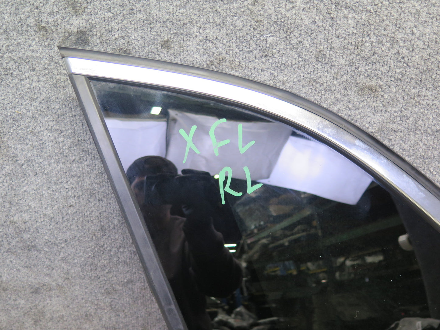 2014-2018 BMW F15 X5 Rear Left Quarter Glass Window