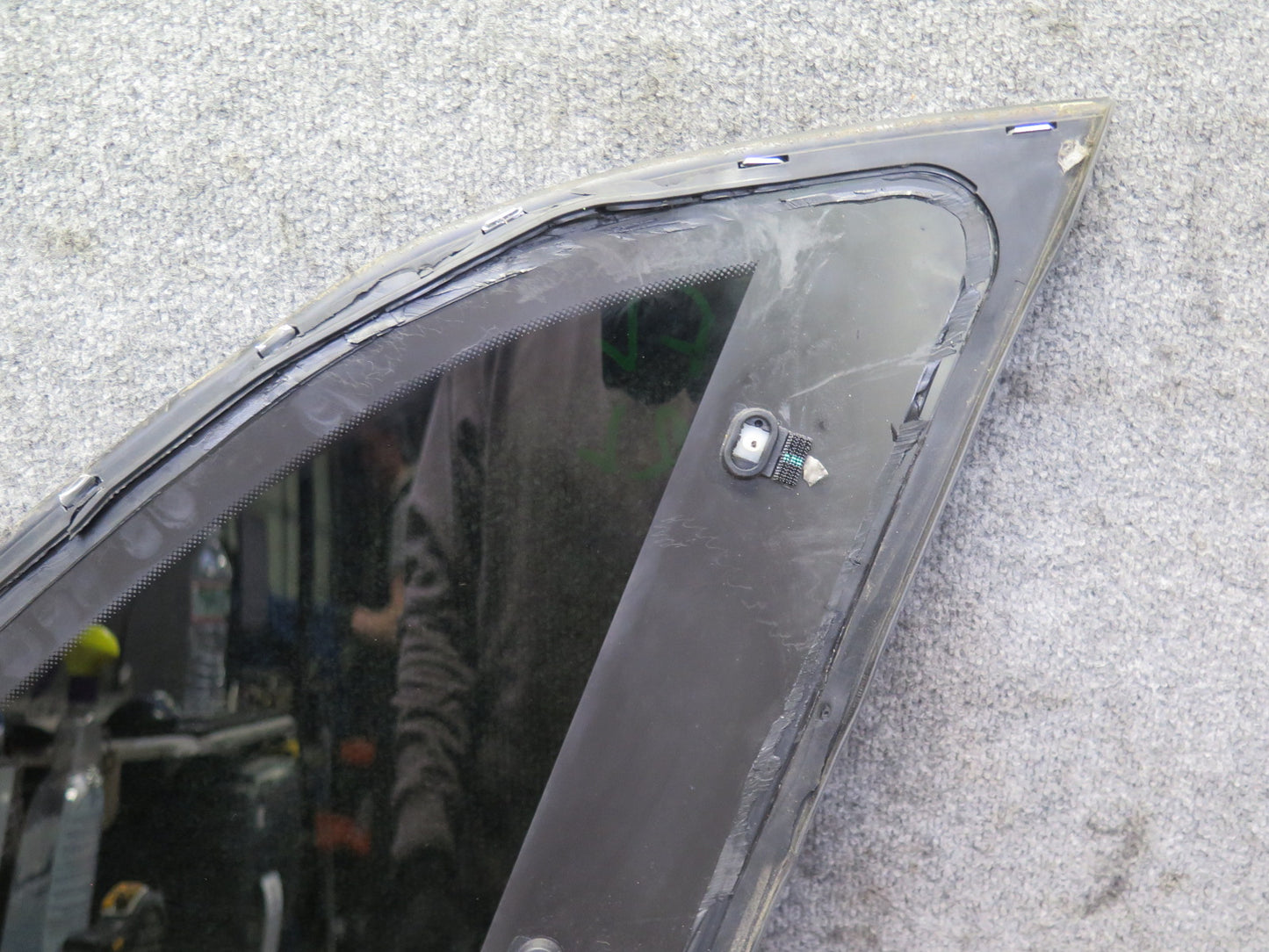 2014-2018 BMW F15 X5 Rear Left Quarter Glass Window