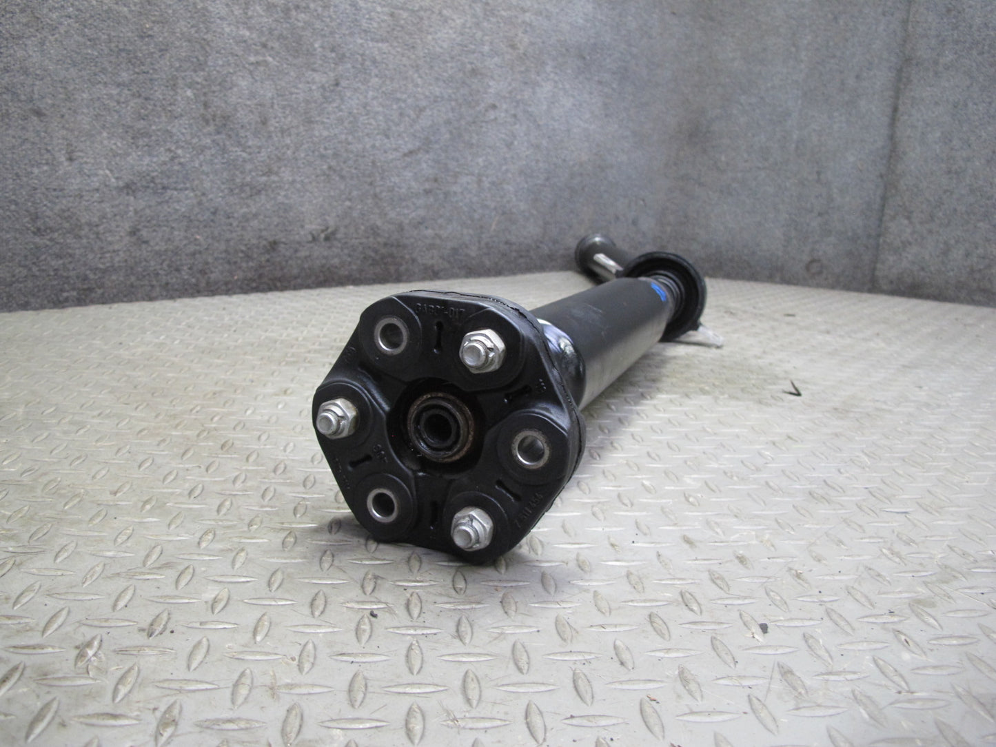 2014-2018 BMW F15 X5 3.0L N55 N57 AWD Rear Driveshaft Drive Shaft 7589128 OEM