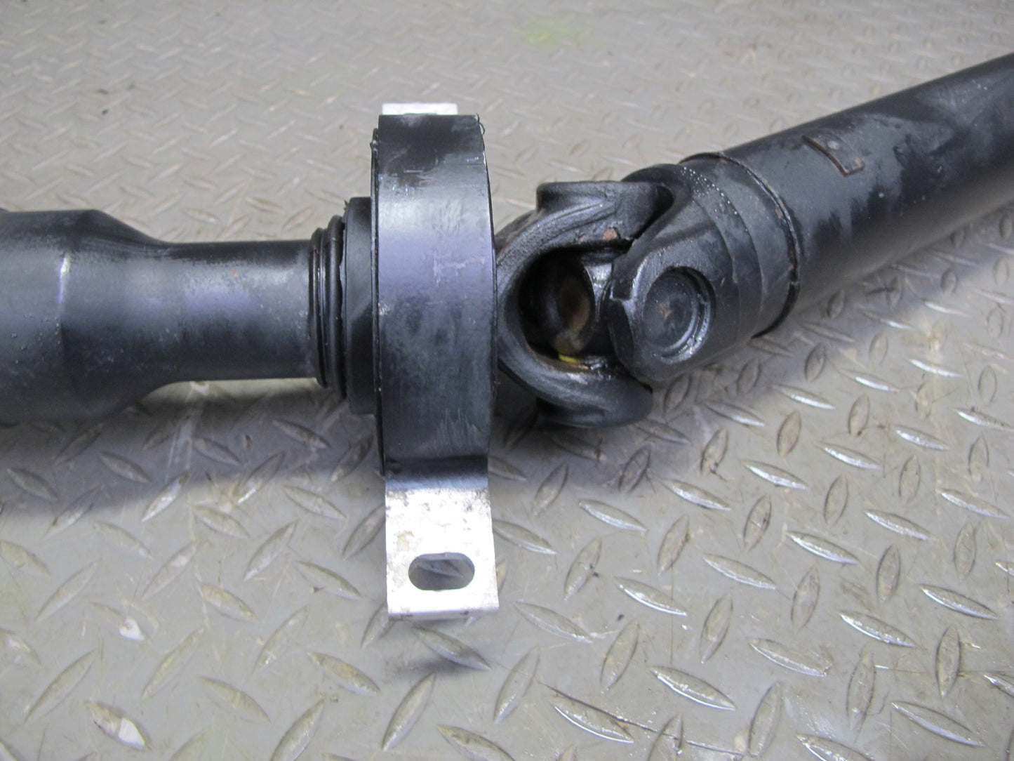 2014-2018 BMW F15 X5 3.0L N55 N57 AWD Rear Driveshaft Drive Shaft 7589128 OEM