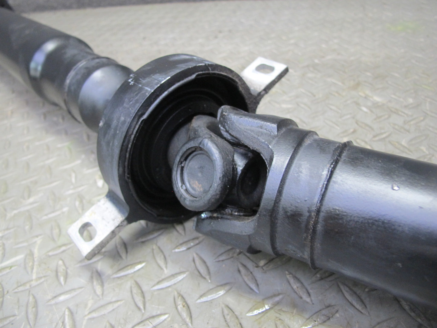 2014-2018 BMW F15 X5 3.0L N55 N57 AWD Rear Driveshaft Drive Shaft 7589128 OEM