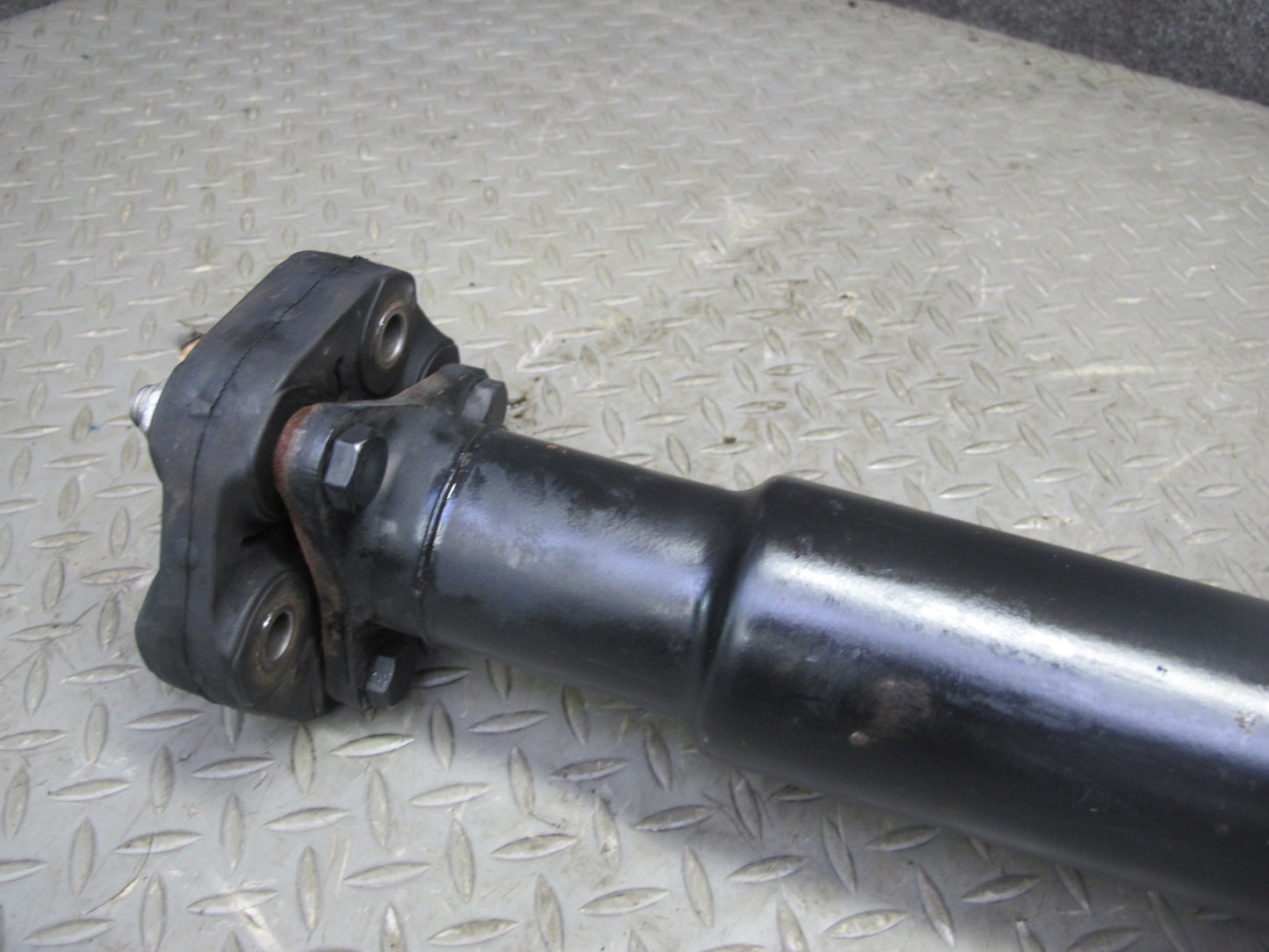 2014-2018 BMW F15 X5 3.0L N55 N57 AWD Rear Driveshaft Drive Shaft 7589128 OEM