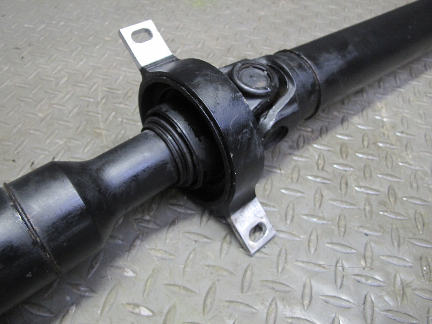 2014-2018 BMW F15 X5 3.0L N55 N57 AWD Rear Driveshaft Drive Shaft 7589128 OEM