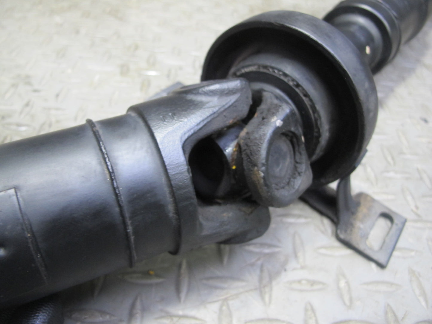 94-99 BMW E36 328ic 325ic A/T Rear Drive Shaft Driveshaft 1227612 OEM
