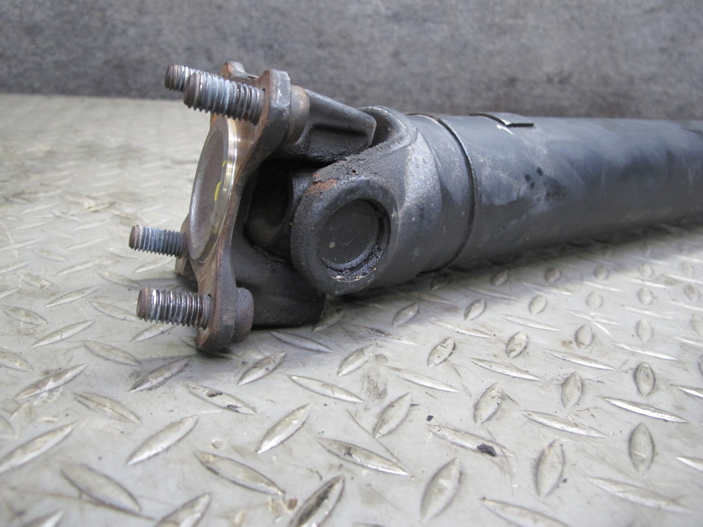 94-99 BMW E36 328ic 325ic A/T Rear Drive Shaft Driveshaft 1227612 OEM
