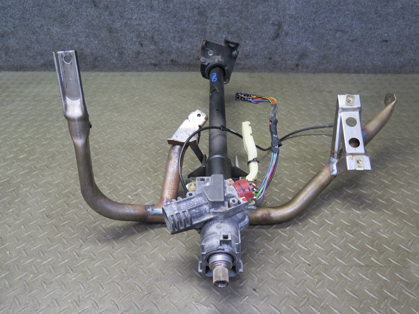 96-99 BMW E36 328iC Steering Column Assembly OEM