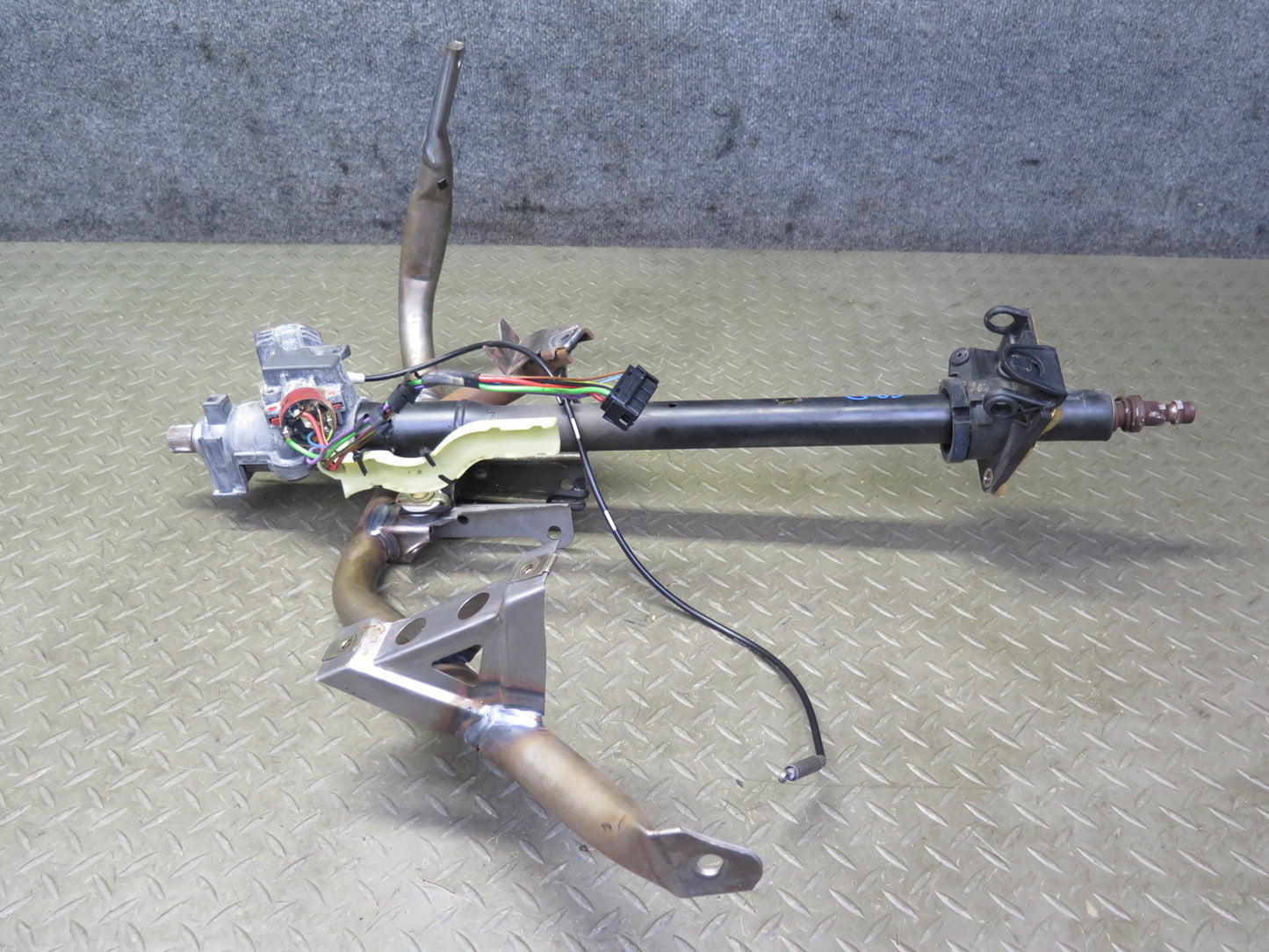 96-99 BMW E36 328iC Steering Column Assembly OEM