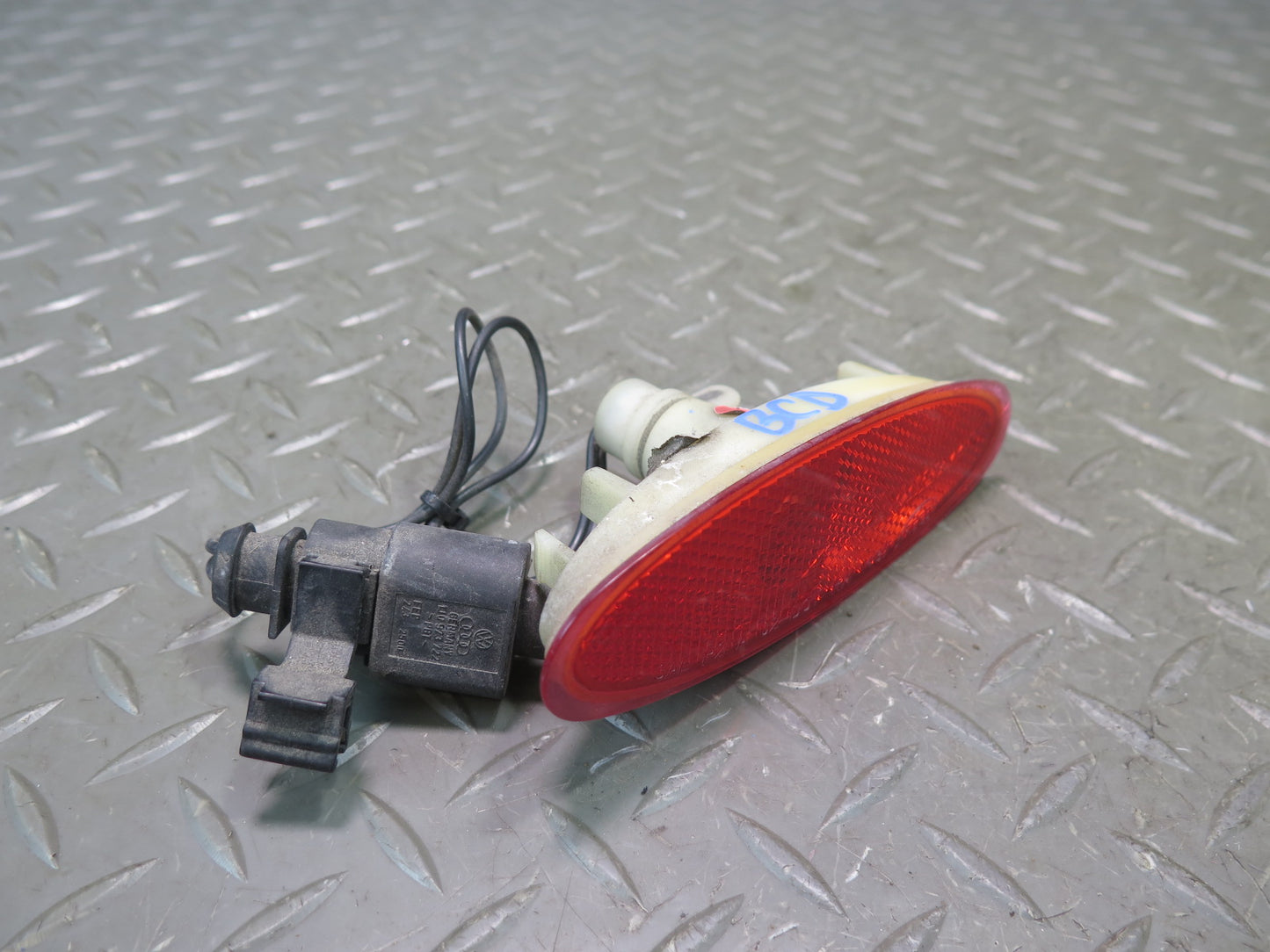 2006-2012 Bentley Flying Spur Rear Right & Left Side Marker Light Lamp Set