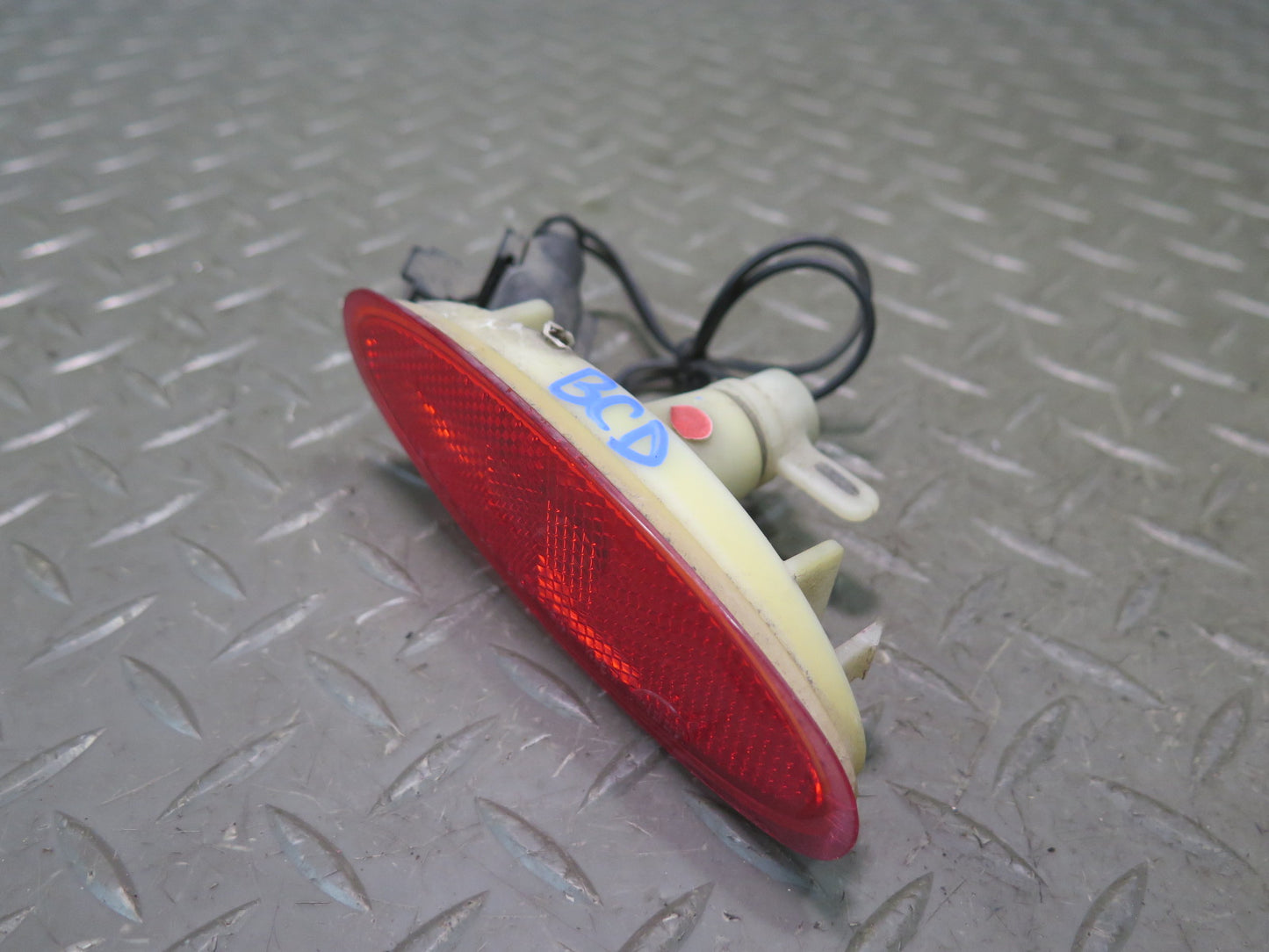 2006-2012 Bentley Flying Spur Rear Right & Left Side Marker Light Lamp Set