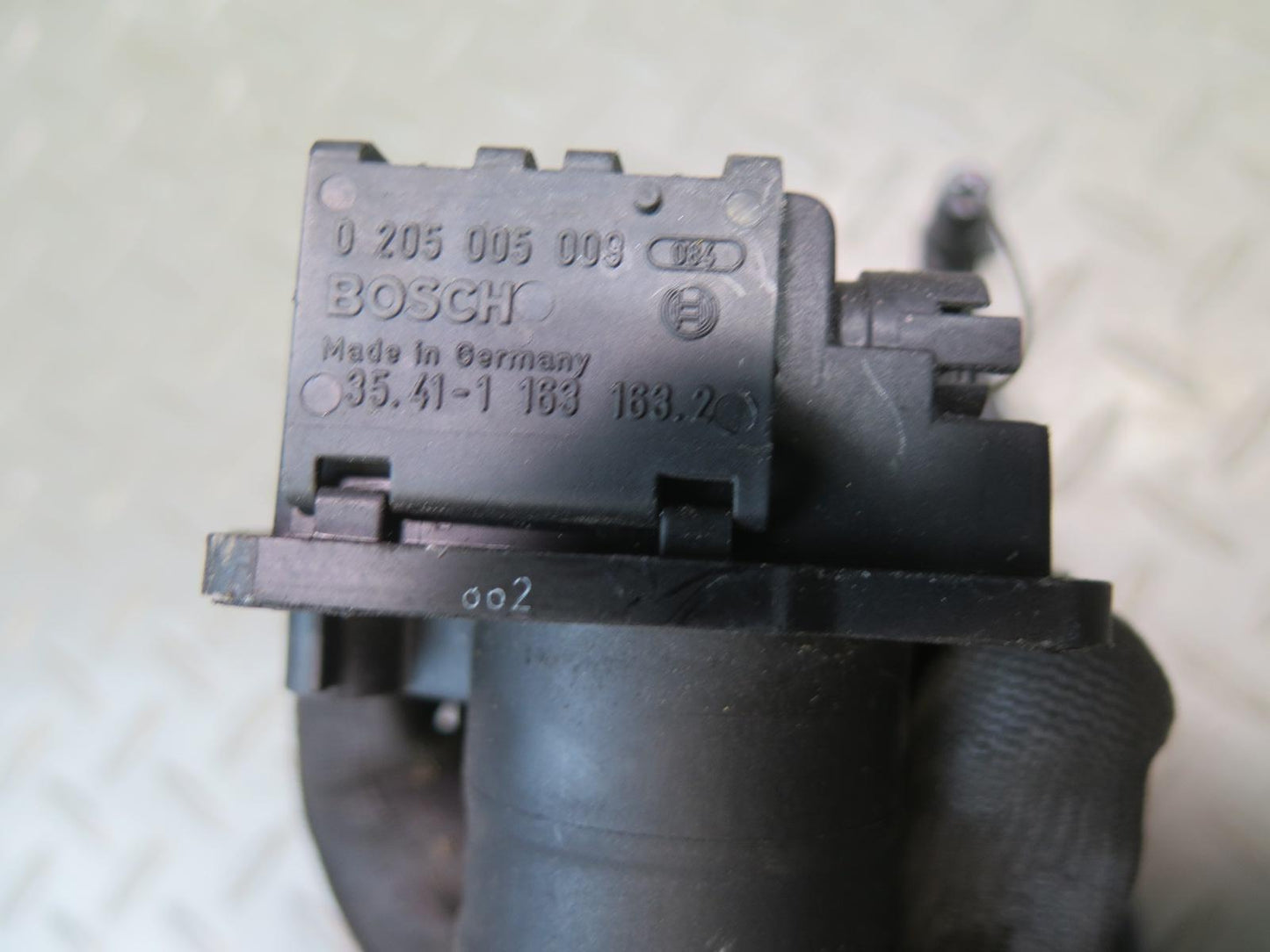 96-99 BMW E36 328IC Throttle Body Actuator Motor 1163163 OEM