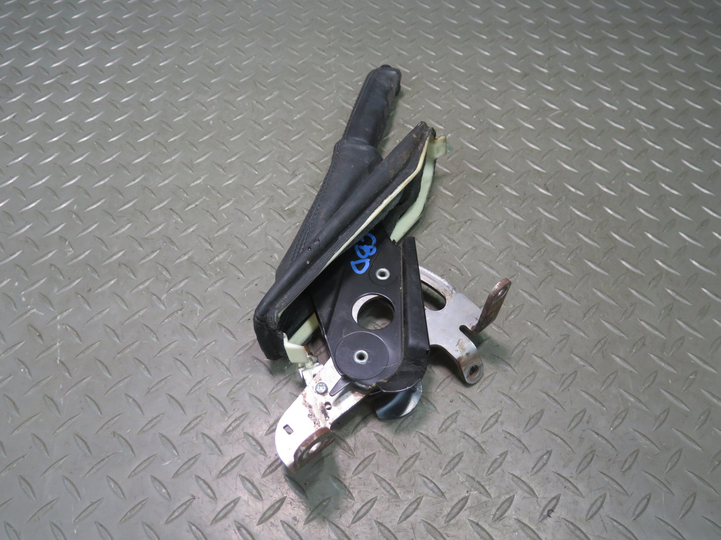 94-99 BMW E36 328ic 325ic Emergency Parking Brake Handle w Boot Black OEM