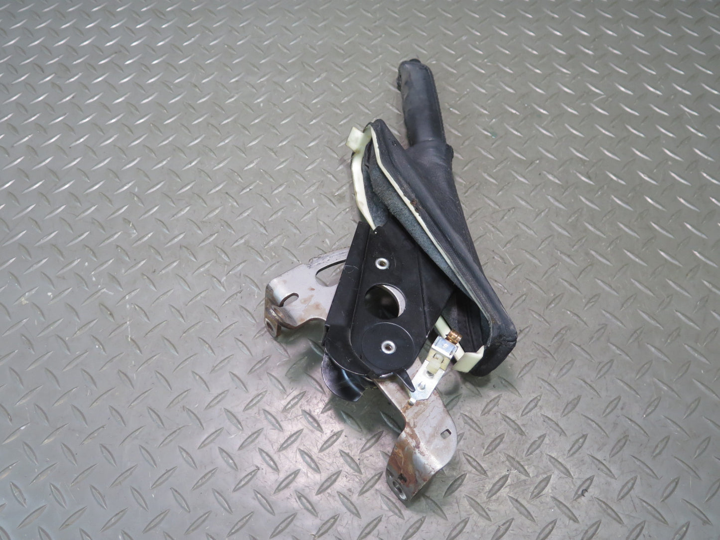 94-99 BMW E36 328ic 325ic Emergency Parking Brake Handle w Boot Black OEM