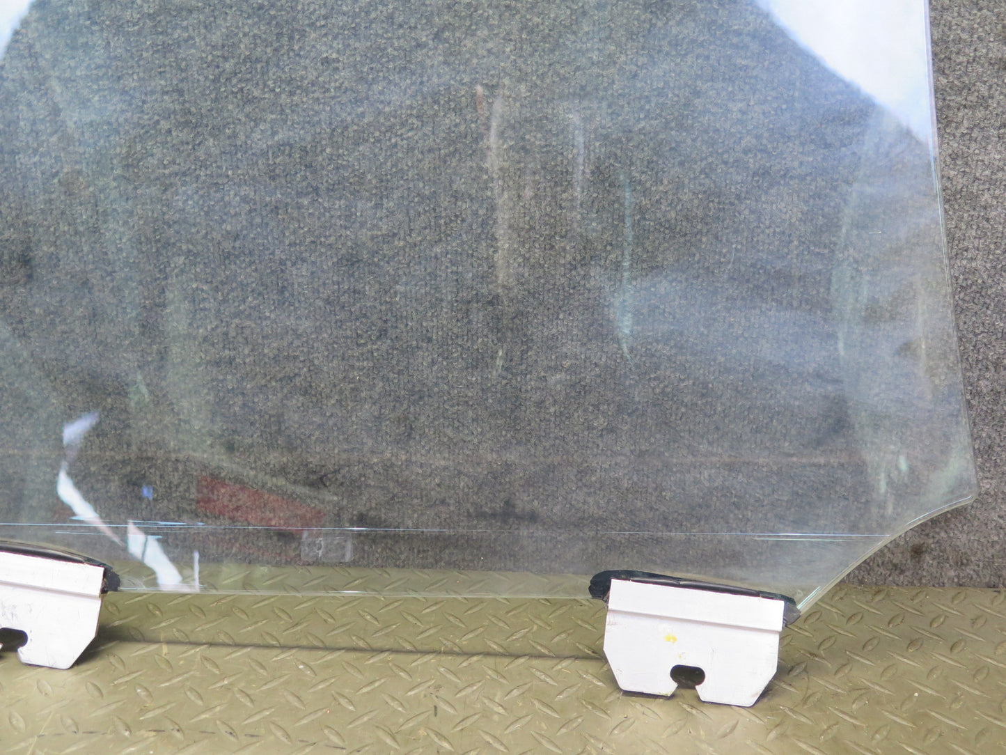 06-12 Bentley Continental Flying Spur Rear Left Driver Side Door Glass Window