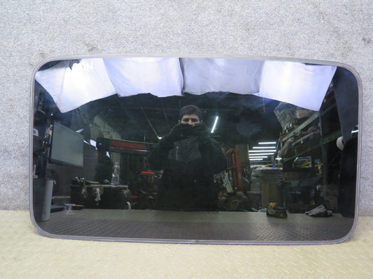 01-05 Lexus UZS161L GS430 GS300 Sunroof Moon Roof Window Glass OEM