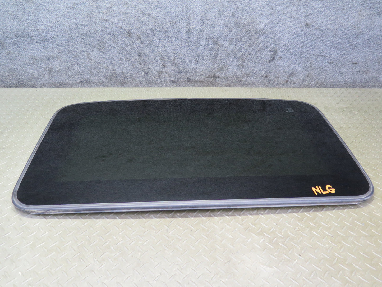 01-05 Lexus UZS161L GS430 GS300 Sunroof Moon Roof Window Glass OEM