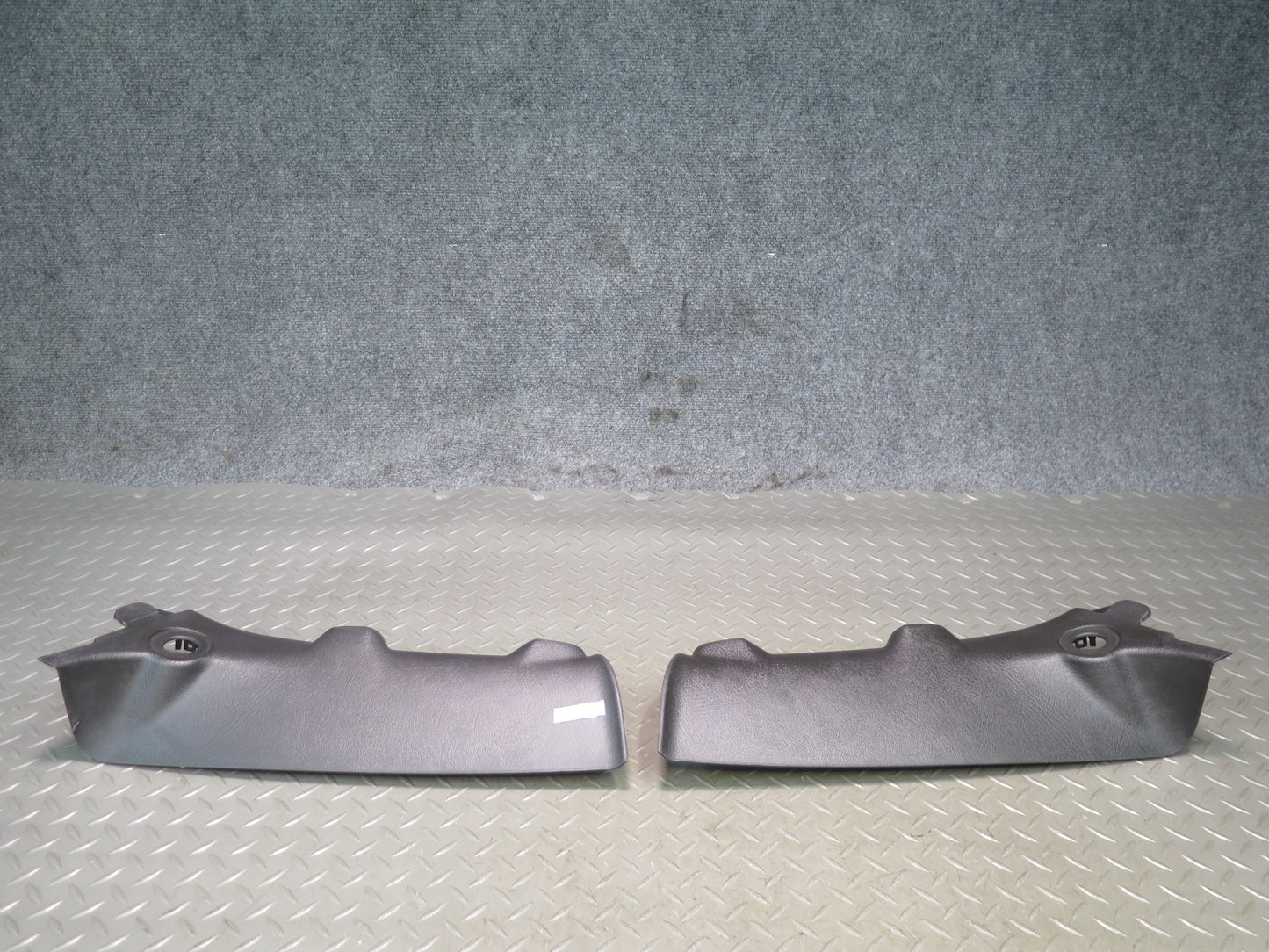 2006-2007 Hummer H2 Front Left & Right A Pillar Trim Cover Panel Set of 2
