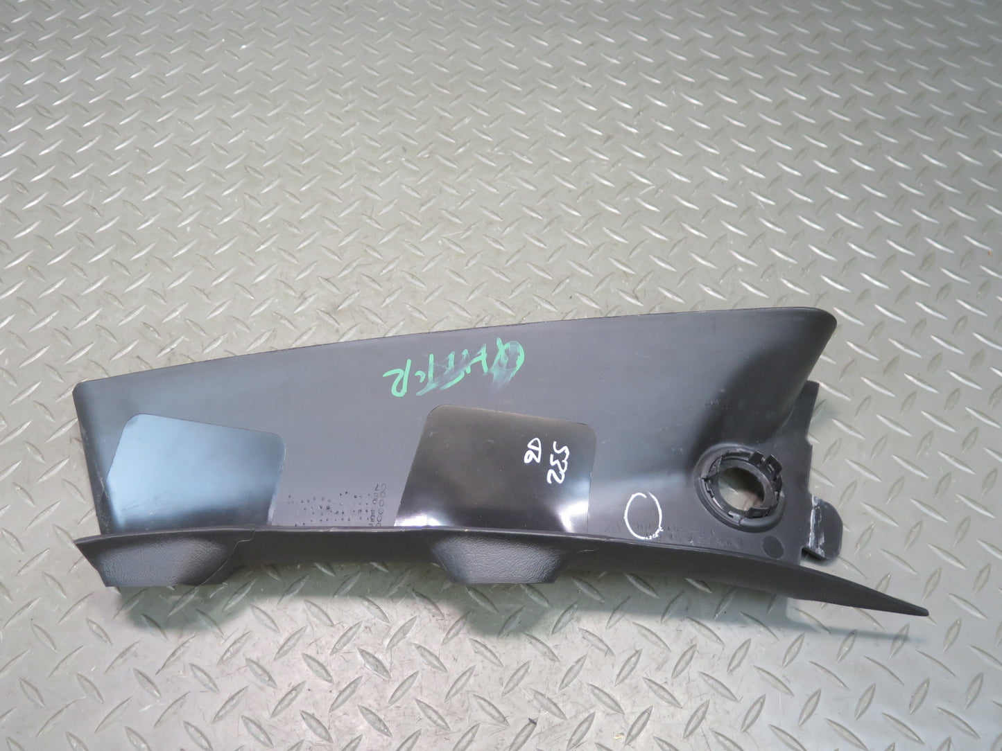 2006-2007 Hummer H2 Front Left & Right A Pillar Trim Cover Panel Set of 2