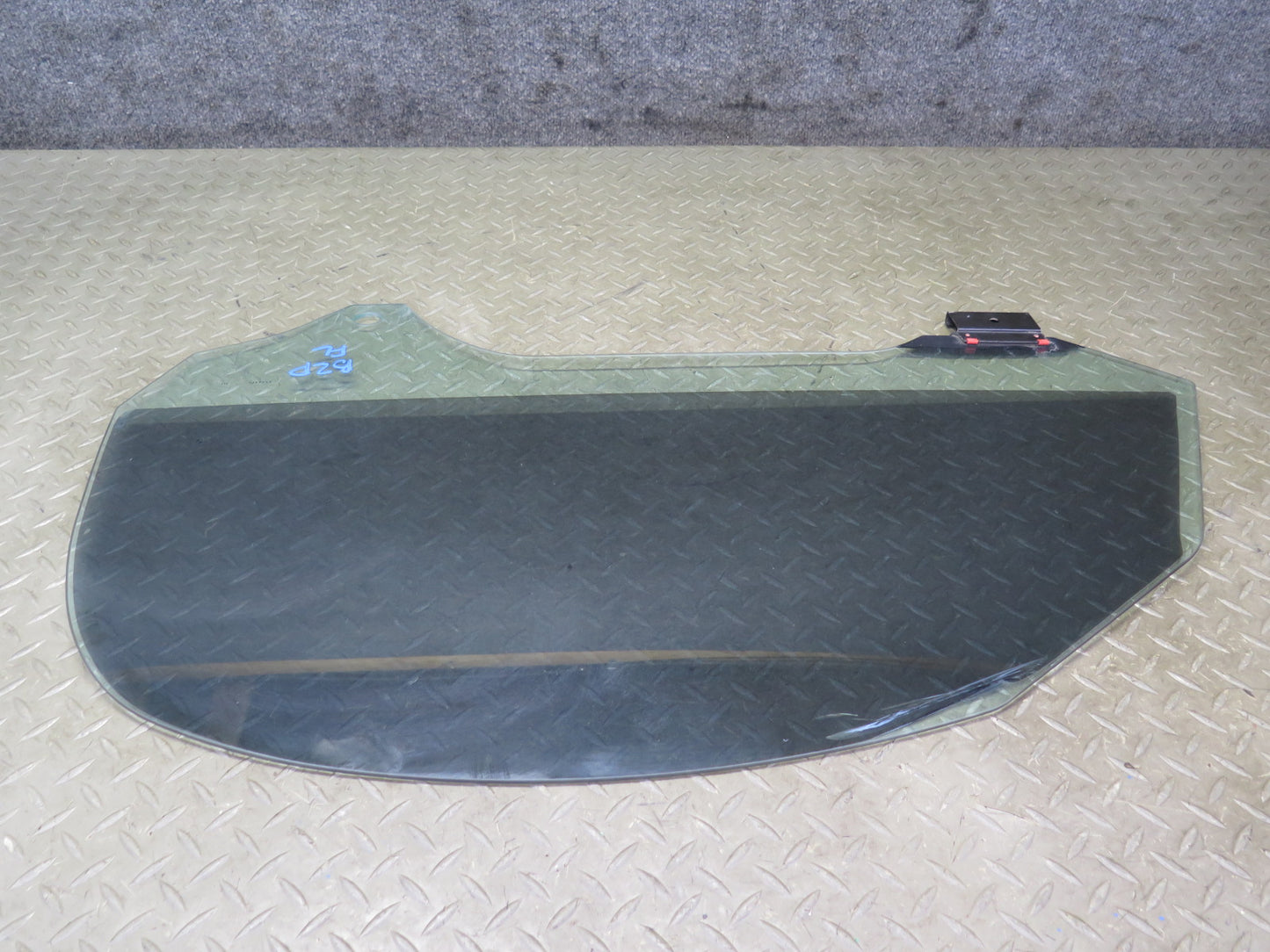 03-08 BMW E85 Z4 Front Left Driver Door Window Glass Tinted OEM