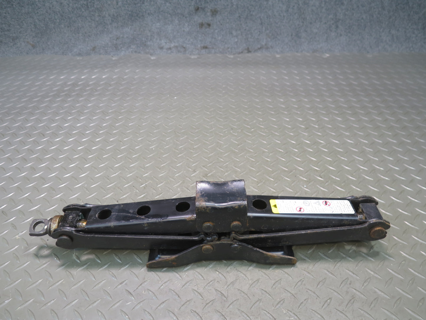 2003-2009 Hummer H2 Emergency Spare Tire Lift Jack Tool