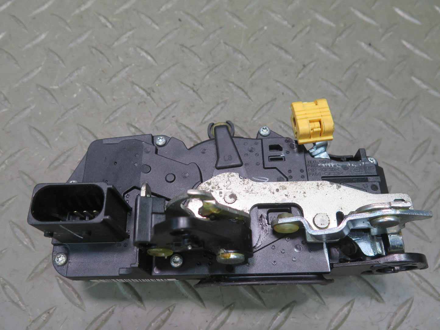 2003-2007 Hummer H2 Front Left Door Lock Latch Actuator