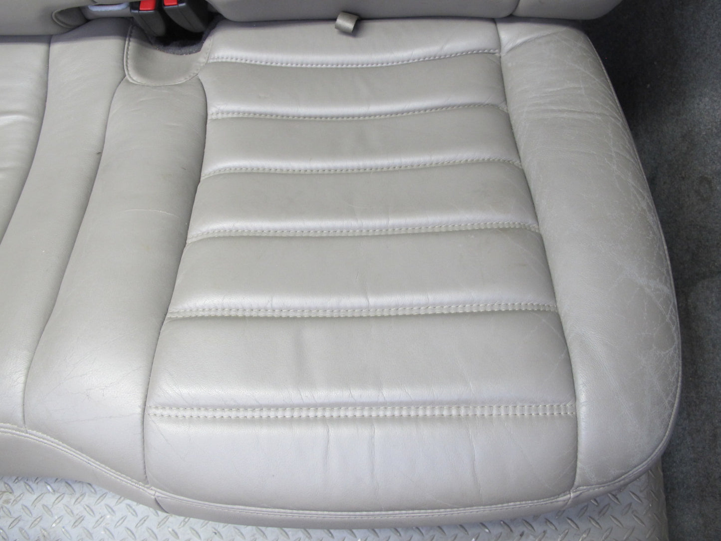 2005-2007 Hummer H2 Rear 2ND ROW Left & Right Leather Seat Wheat Set of 2