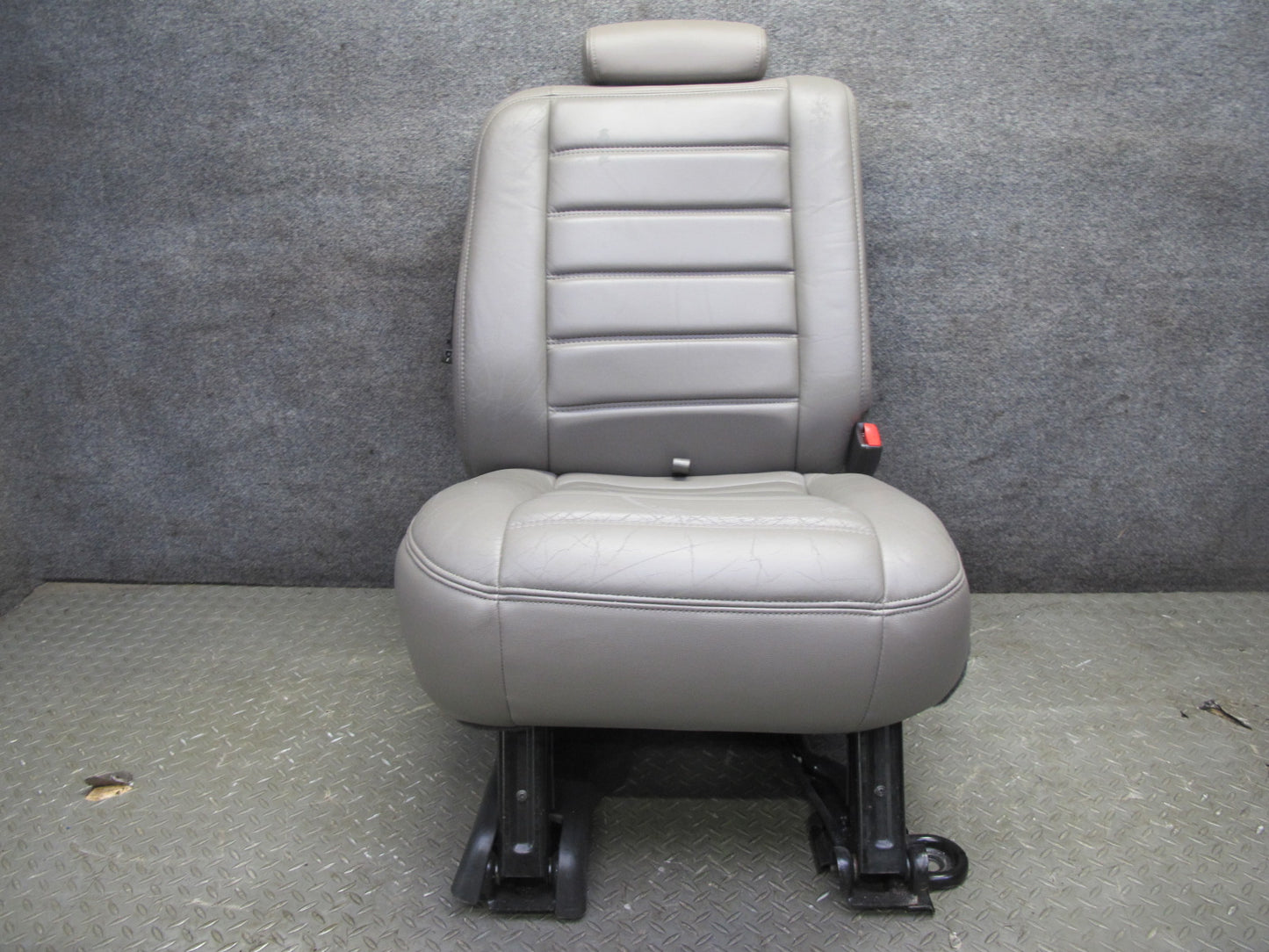2005-2007 Hummer H2 Rear 2ND ROW Left & Right Leather Seat Wheat Set of 2