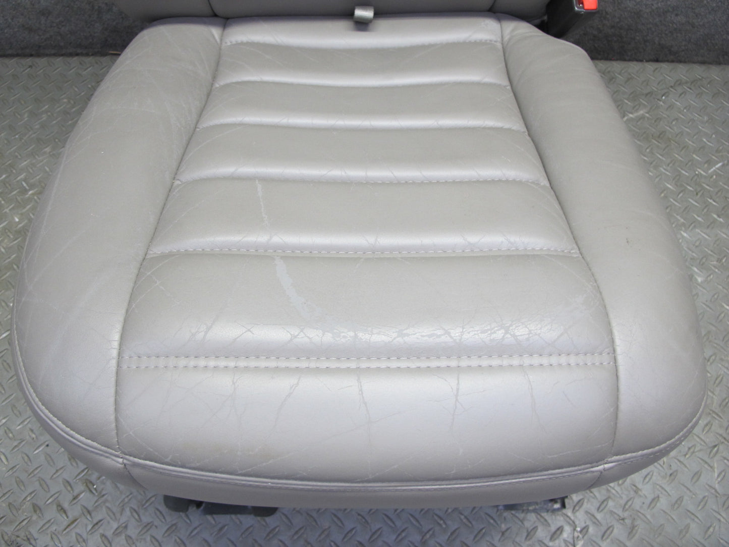 2005-2007 Hummer H2 Rear 2ND ROW Left & Right Leather Seat Wheat Set of 2