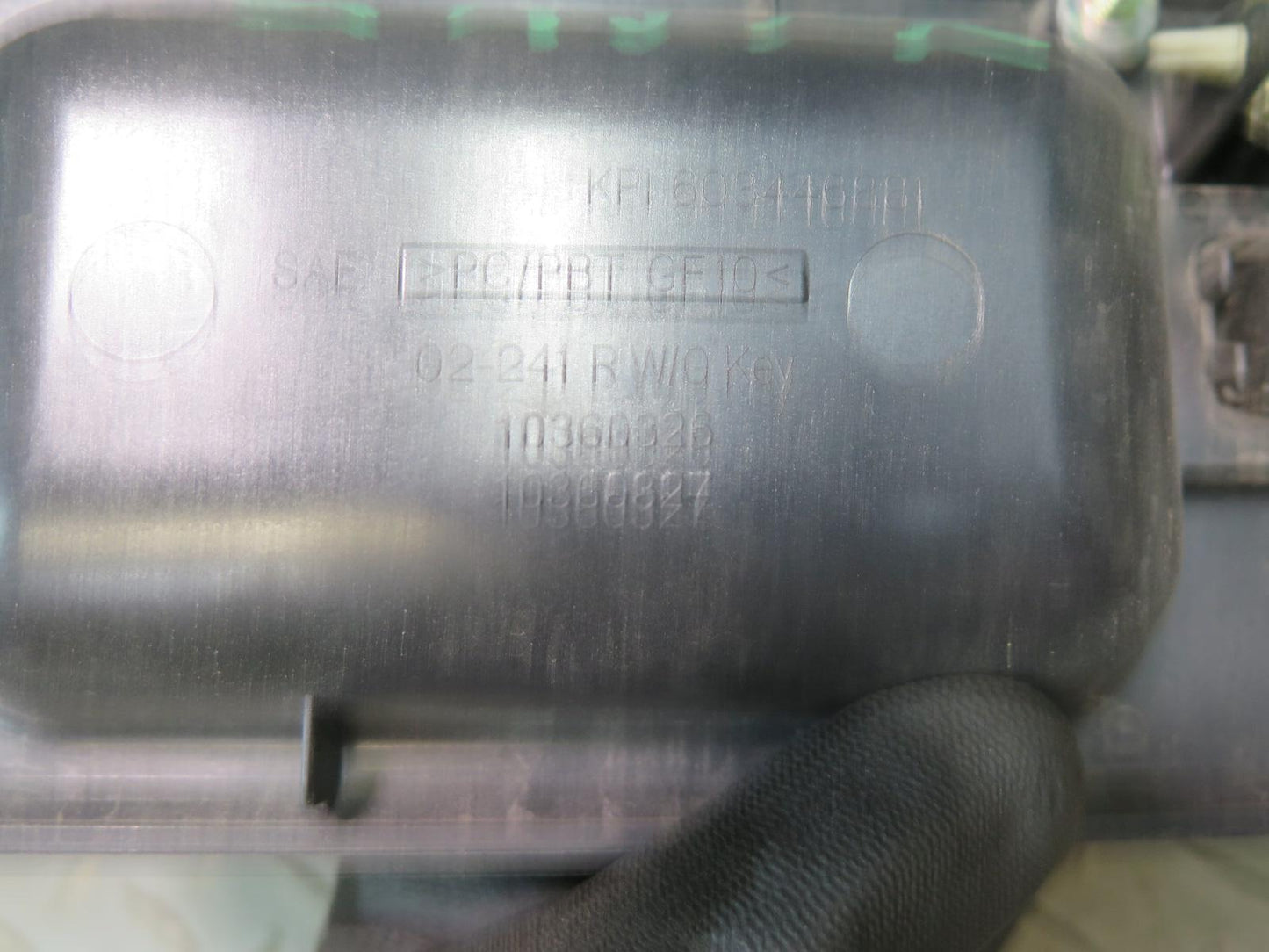 2003-2009 Hummer H2 Front Right Door Exterior Handle 10360326