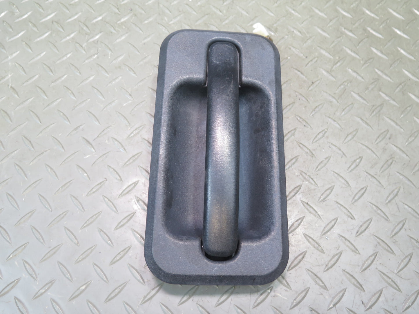 2003-2009 Hummer H2 Front Right Door Exterior Handle 10360326