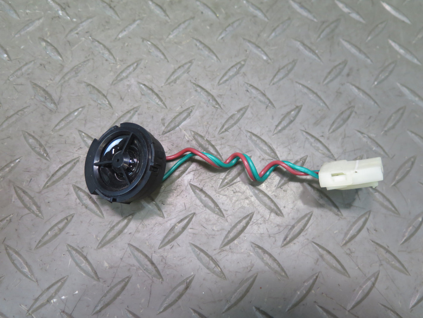 2003-2007 Hummer H2 Front Left & Right A Pillar Tweeter Speaker Set of 2