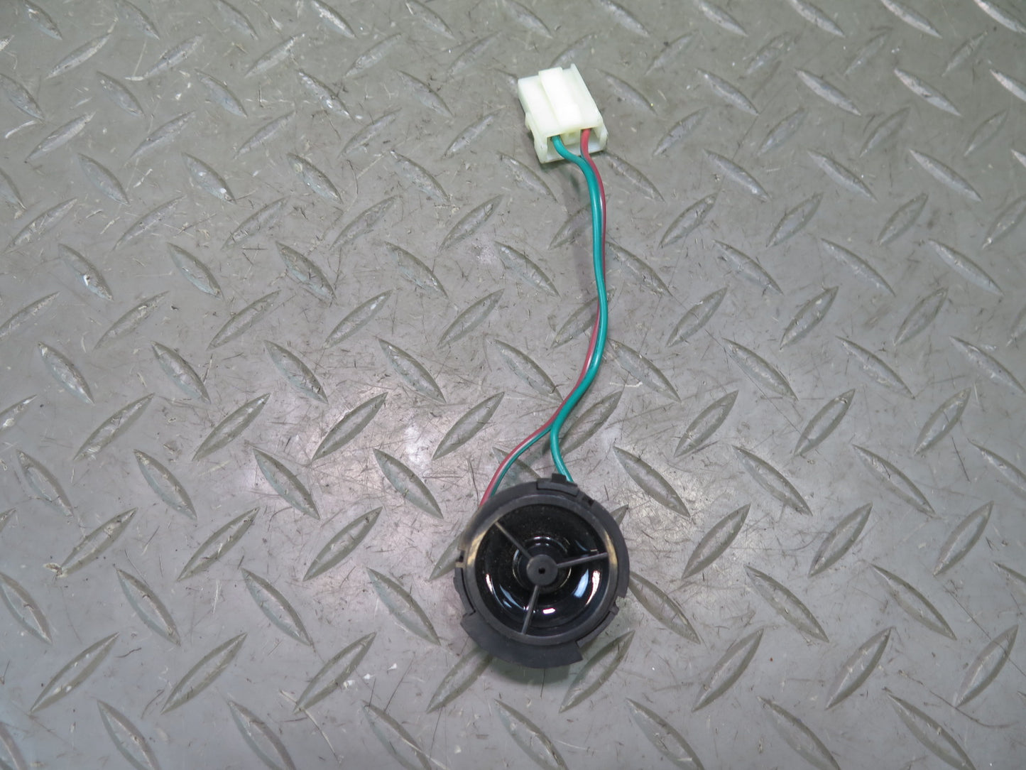2003-2007 Hummer H2 Front Left & Right A Pillar Tweeter Speaker Set of 2