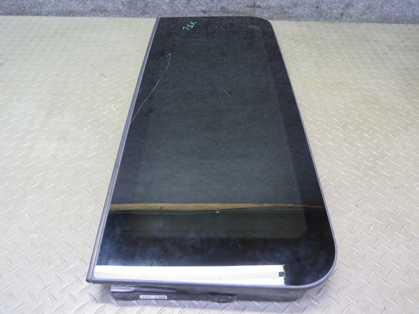 2014-2018 BMW F15 X5 Rear Sunroof Glass Window