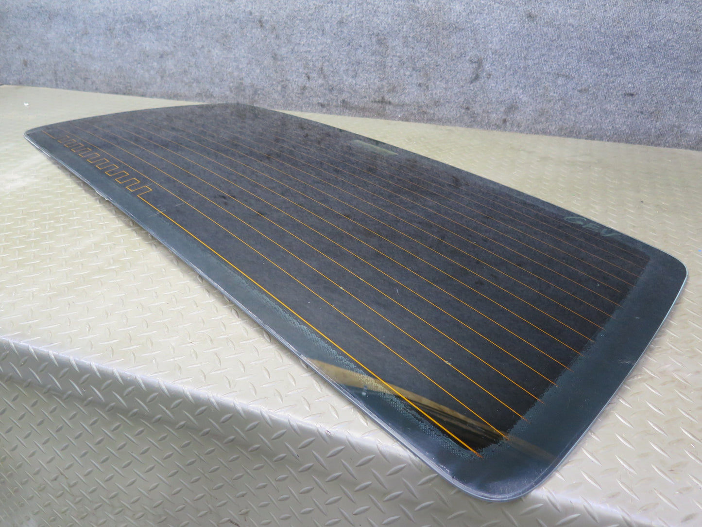 01-03 VW Eurovan T4 Rear Tailgate Liftgate Heated Windshield Glass Window OEM