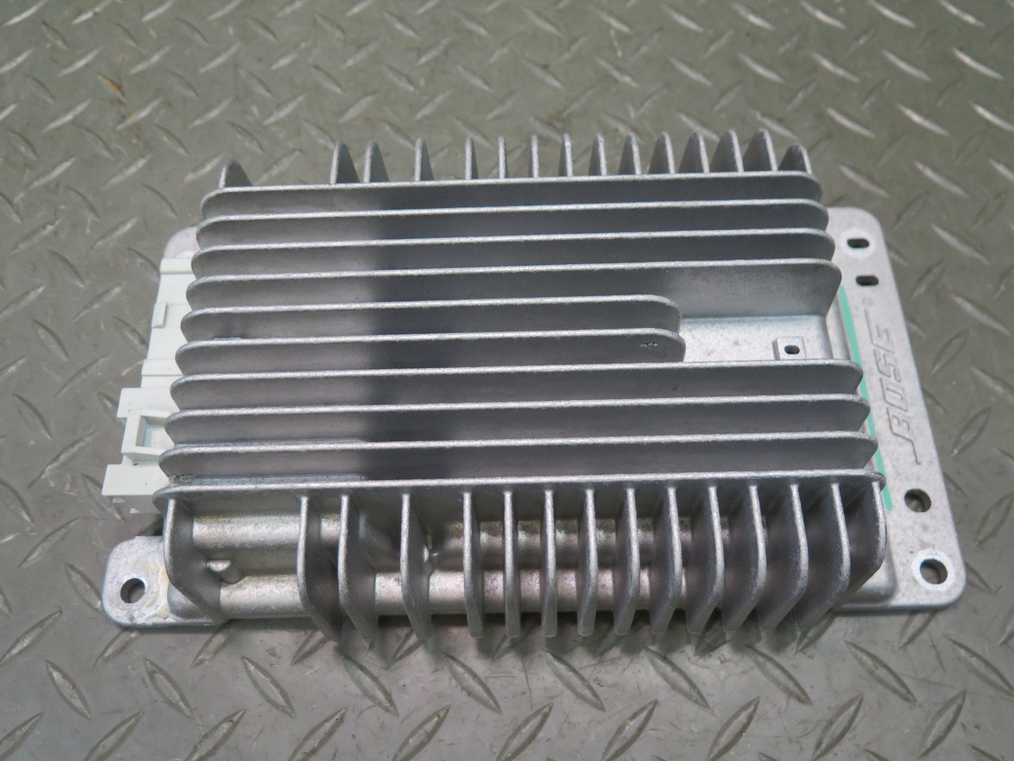 2005-2007 Hummer H2 Bose Radio Audio System Amplifier AMP 15267754