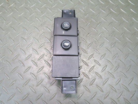 2003 -2007 Hummer H2 Dash Center Traction Control & TOW Haul Switch 15192440