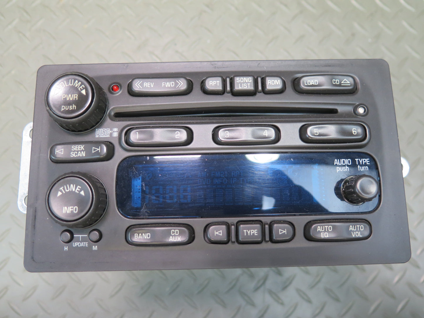 2006 Hummer H2 Radio CD Player Receiver Head Unit 15234936