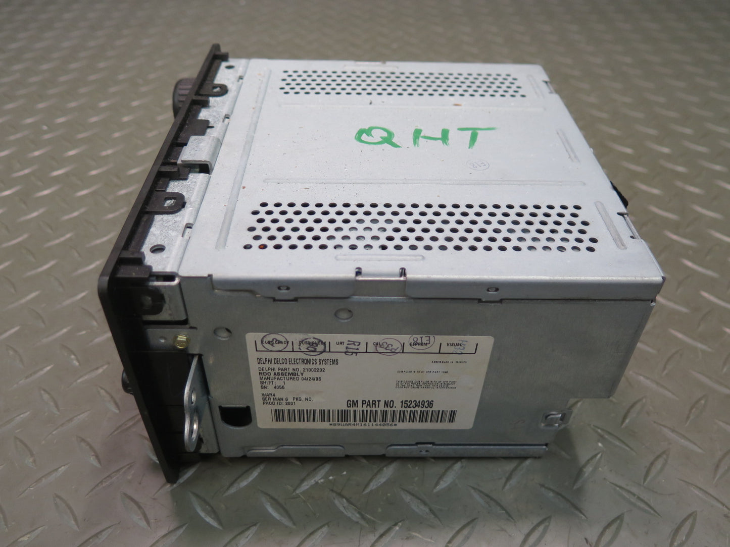 2006 Hummer H2 Radio CD Player Receiver Head Unit 15234936