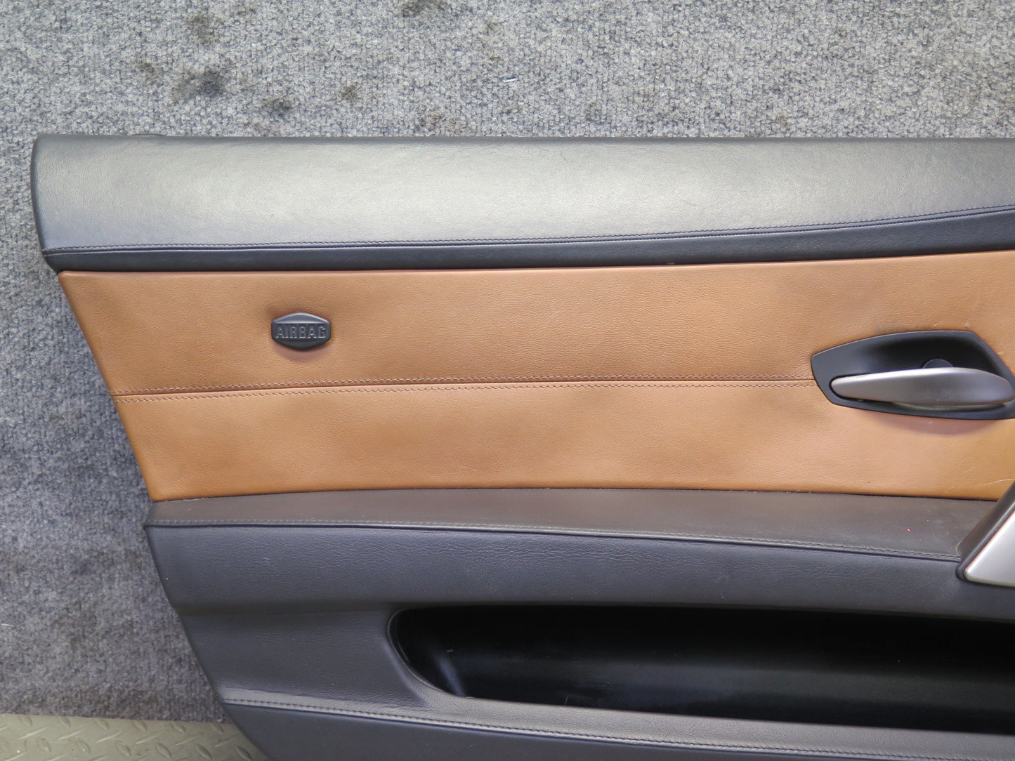 06-08 BMW E85 Z4 Front Left Interior Door Panel w Window Mirror Switch Brown OEM