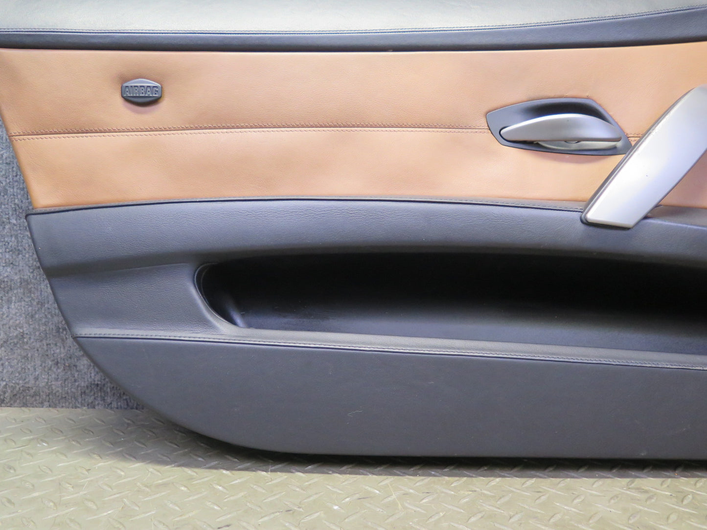 06-08 BMW E85 Z4 Front Left Interior Door Panel w Window Mirror Switch Brown OEM