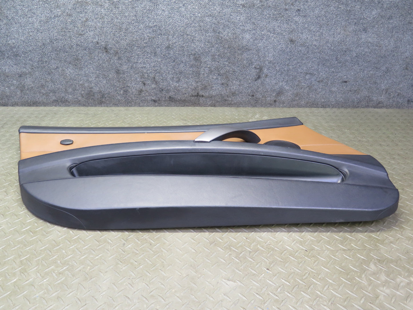 06-08 BMW E85 Z4 Front Left Interior Door Panel w Window Mirror Switch Brown OEM