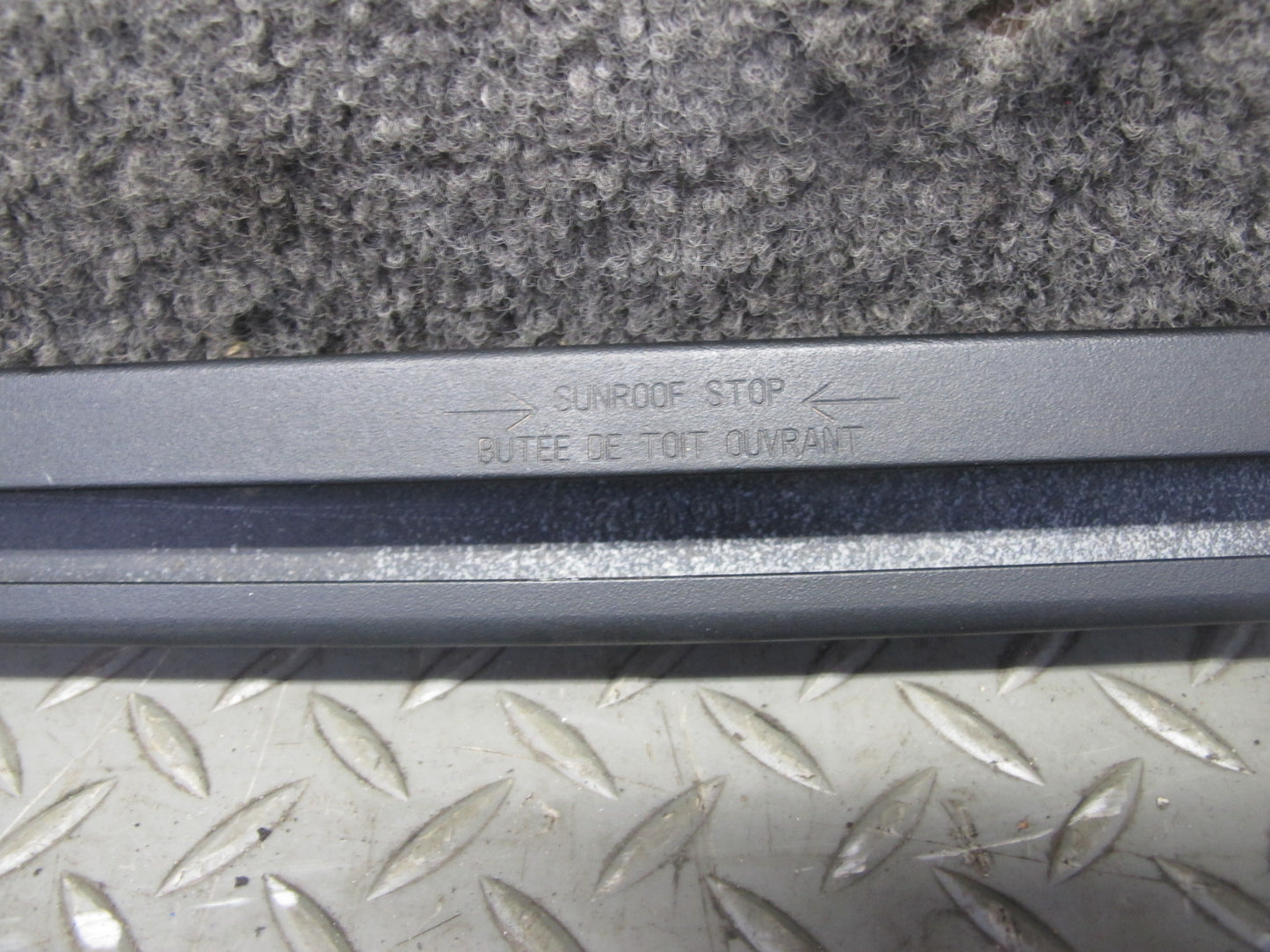 2003-2009 Hummer H2 Left & Right Roof Rail Track Luggage Bracket Molding Set