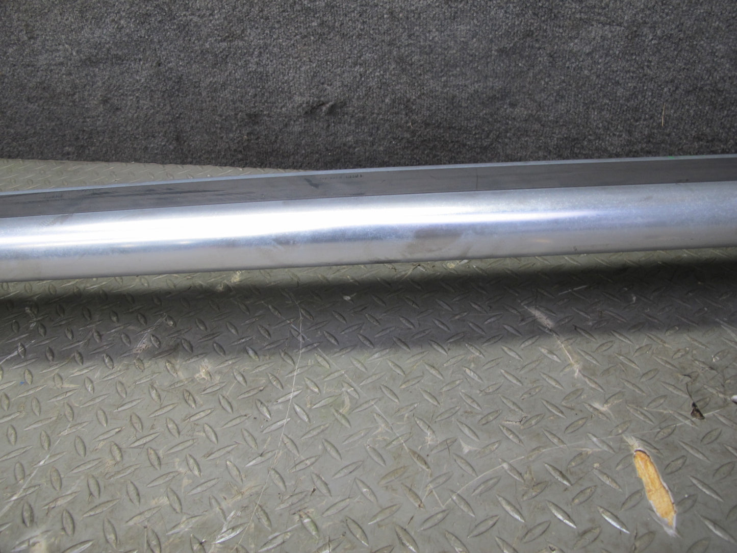 2003-2009 Hummer H2 Upper Roof Luggage Rack Rail Cross Cargo Bar