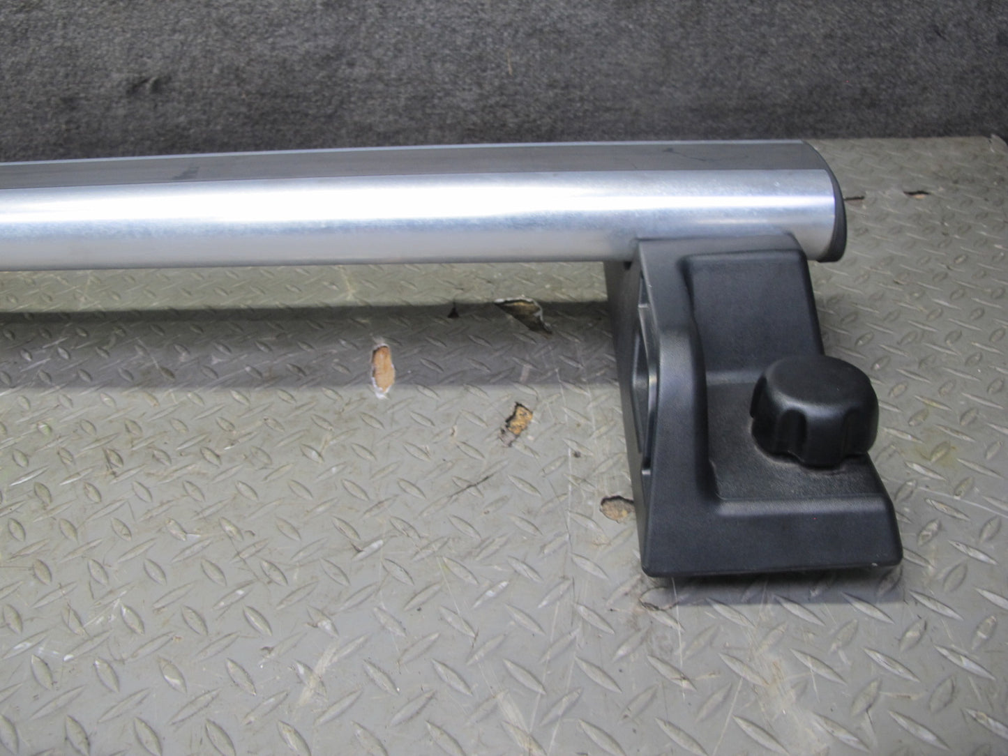 2003-2009 Hummer H2 Upper Roof Luggage Rack Rail Cross Cargo Bar