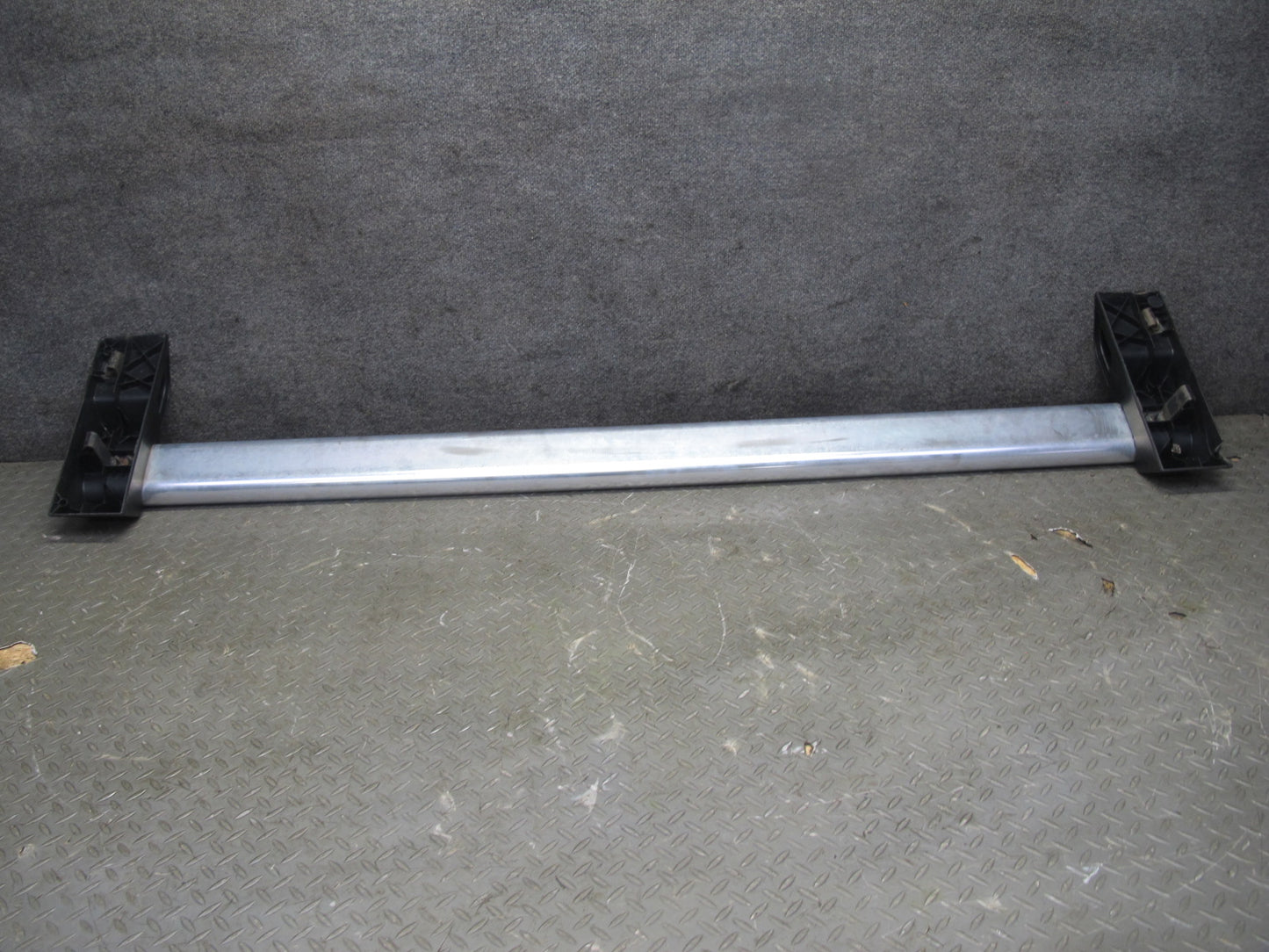 2003-2009 Hummer H2 Upper Roof Luggage Rack Rail Cross Cargo Bar