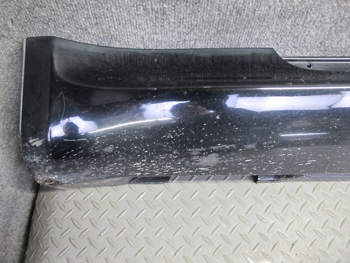 02-05 Lexus SC430 UZZ40L Set of 2 Left & Right Side Skirt Rocker Panel Black OEM