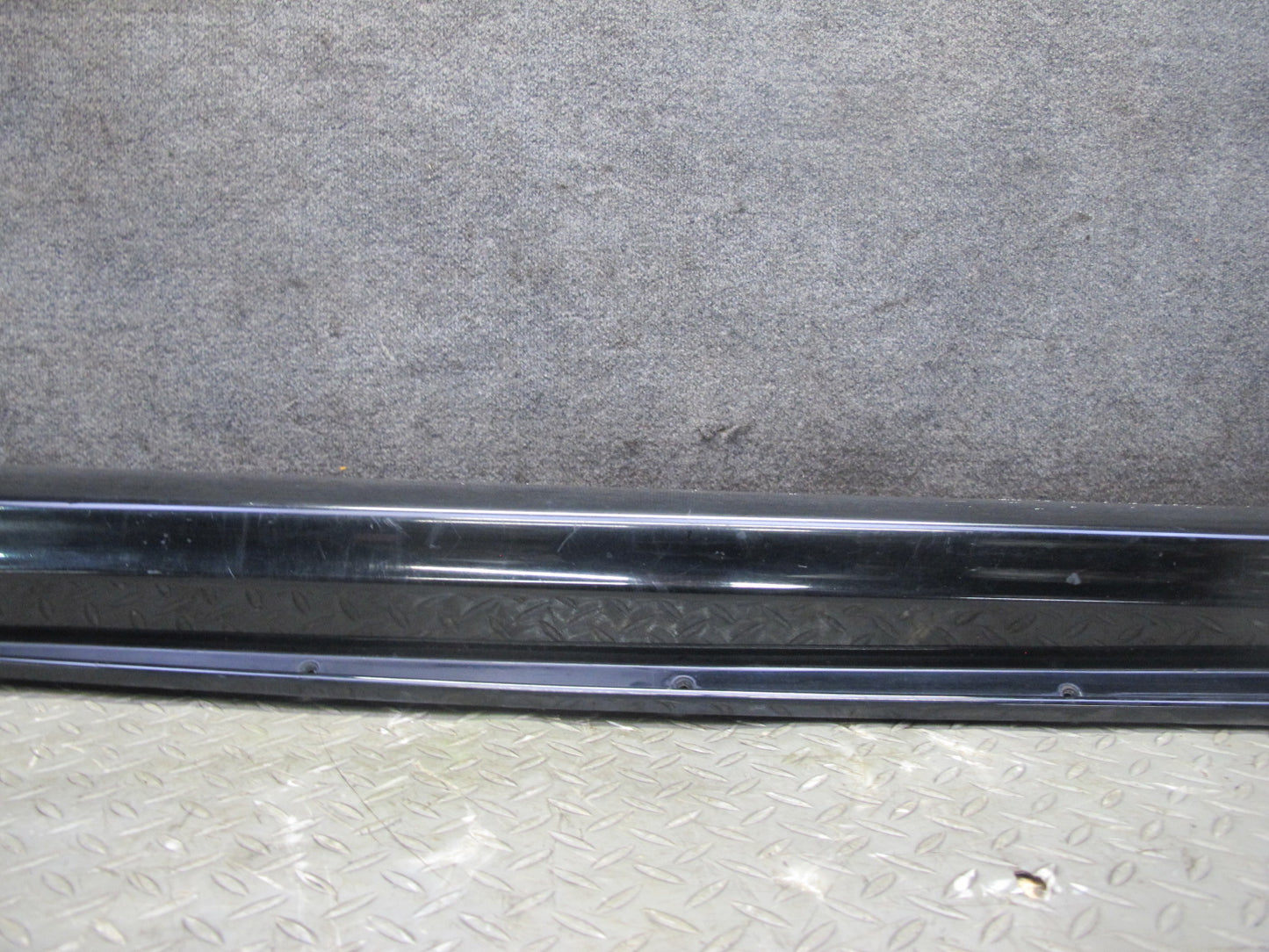 02-05 Lexus SC430 UZZ40L Set of 2 Left & Right Side Skirt Rocker Panel Black OEM