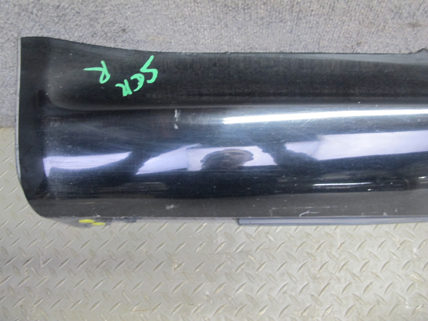 02-05 Lexus SC430 UZZ40L Set of 2 Left & Right Side Skirt Rocker Panel Black OEM