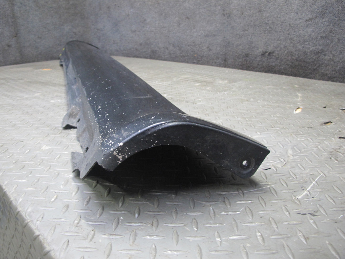 02-05 Lexus SC430 UZZ40L Set of 2 Left & Right Side Skirt Rocker Panel Black OEM