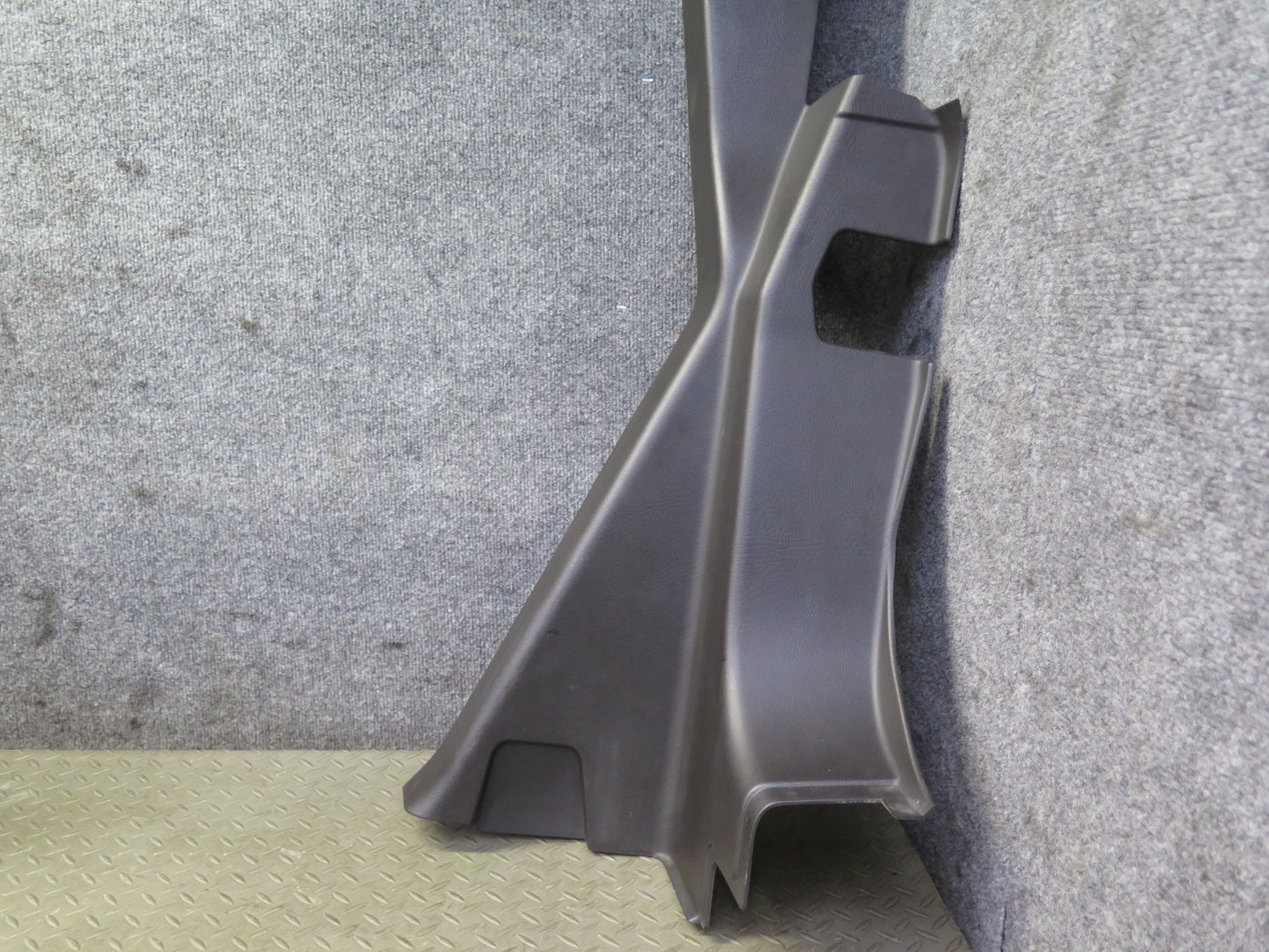 2005-2007 Hummer H2 SUT Rear Left & Right Interior C Pillar Trim Panel Set of 2