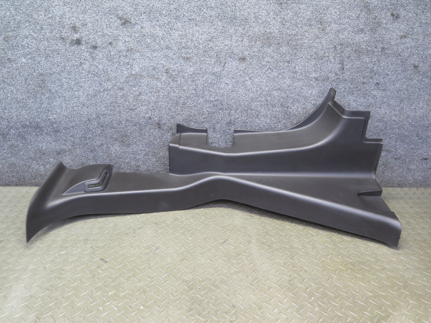 2005-2007 Hummer H2 SUT Rear Left & Right Interior C Pillar Trim Panel Set of 2
